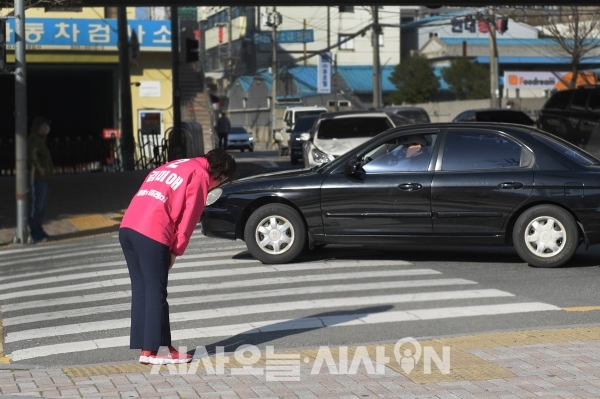 5일 오후 4시 수영강변대로에서 김 후보의 선거 유세가 진행됐다.ⓒ시사오늘 김용주 기자